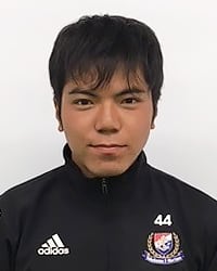 石川 結貴