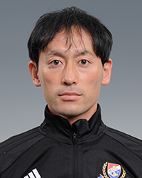 西井 純一