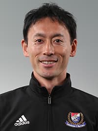 西井 純一